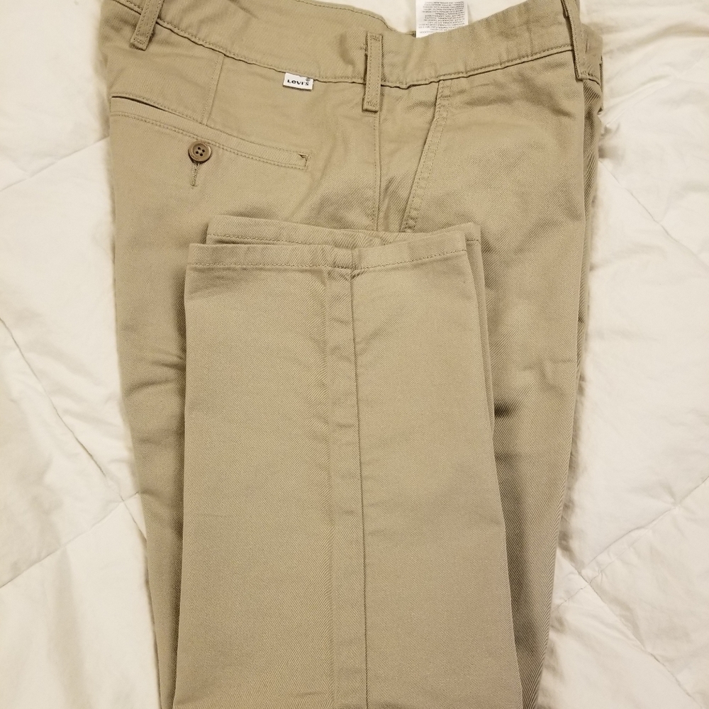 Khaki pants